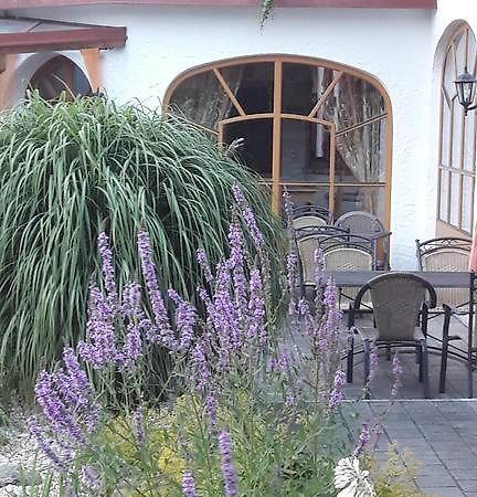 Hotel Garni Huegellandhof Neuhaus am Klausenbach Extérieur photo